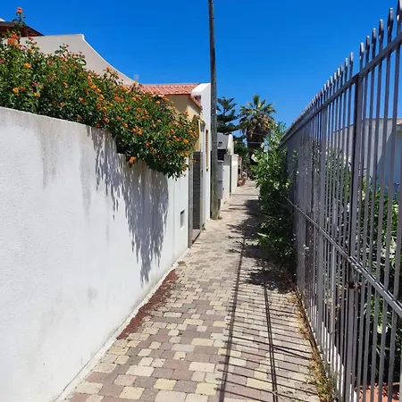 Hébergement de vacances Casa Amena Con Ampio Terrazzo E Giardino Lipari (Isola Lipari)